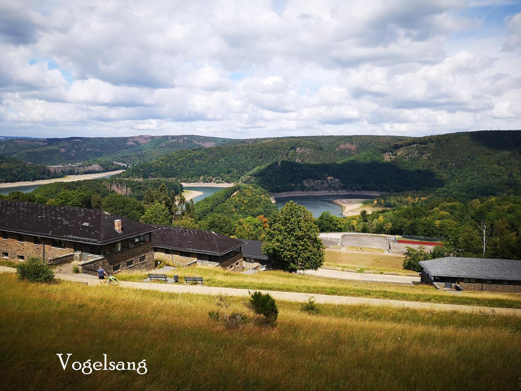 Ferienwohnung In Waldrandlage In Nationalpark Schleiden / Eifel Exterior photo